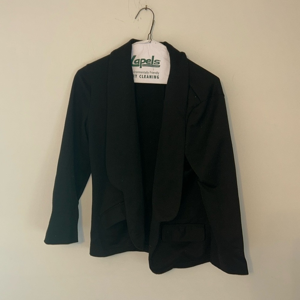 Medium Black Blazer